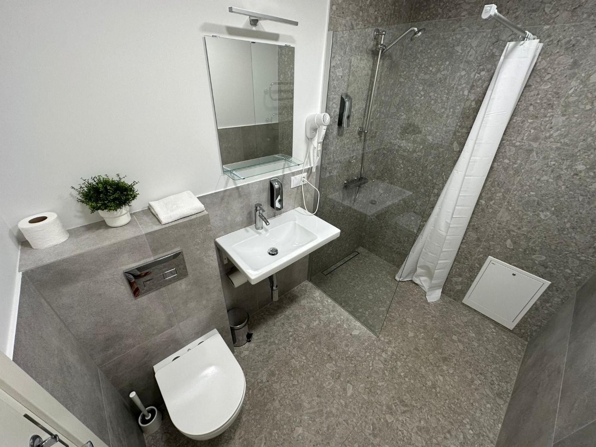 Tilzes Studio Apartaments, Self Check-In, Free Parking, Comfort Klaipeda Exterior photo